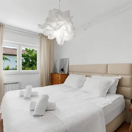 Casa B With A Sea View Vakantiehuis Tar-Vabriga